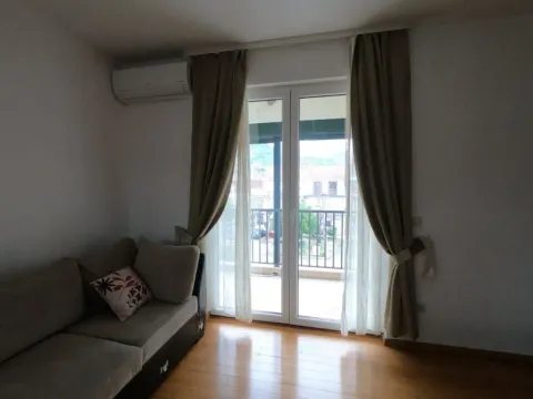 Izdavanje, jednosoban stan, 65m², Seljanovo, Tivat - image 6