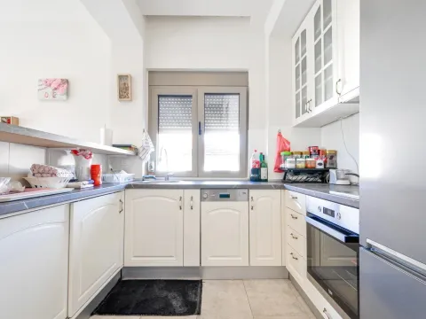 Sale, one bedroom apartment, 57m², Tivat, Crna Gora - image 17