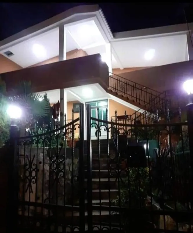 Prodaja, kuća, 400m², Bar, Crna Gora