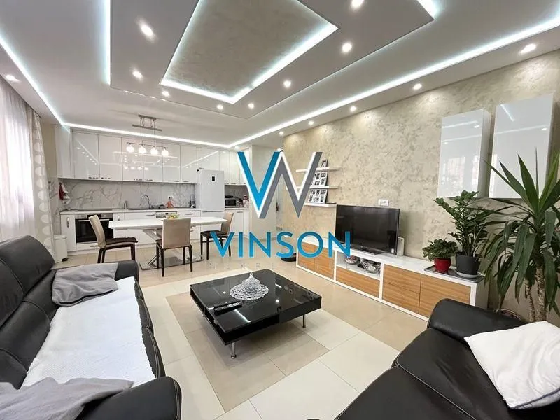 Prodaja, trosoban stan, 79m², Podbara, Novi Sad Sve Podlokacije