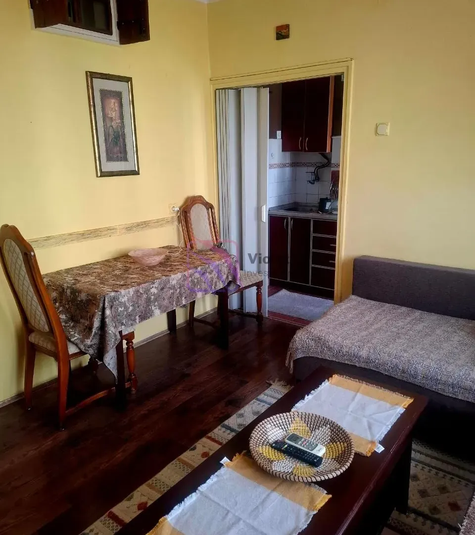 Izdavanje, jednosoban stan, 50m², Centar, Podgorica