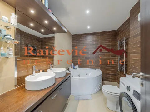 Sale, four bedroom apartment, 132m², Voždovac, Voždovac Sve Podlokacije - image 17