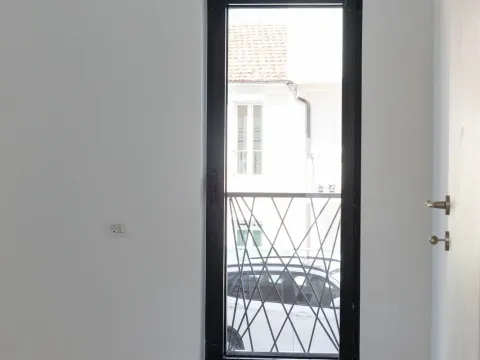 Prodaja, trosoban stan, 82m², Tivat, Crna Gora - image 14