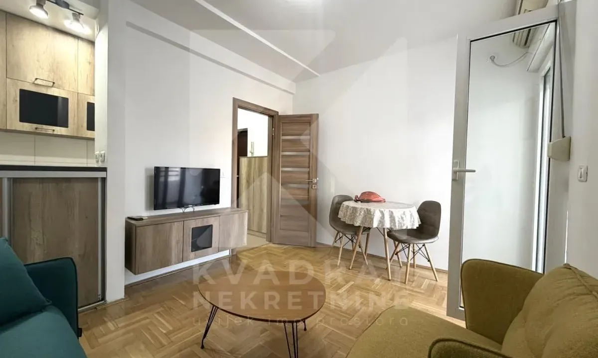 Rent, studio apartment, 25m², Vezirov Most, Podgorica