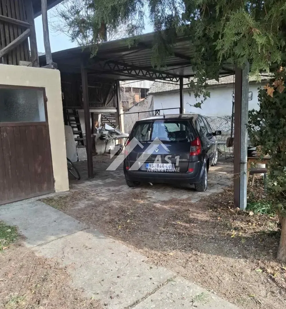 Prodaja, kuća, 266m², Futog, Novi Sad Sve Podlokacije