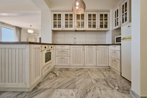 Sale, four bedroom apartment, 113m², Bečići, Budva - image 7