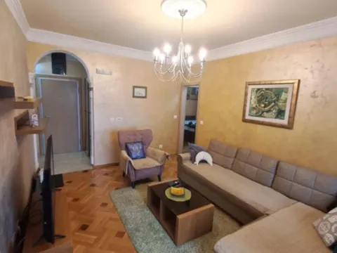 Izdavanje, stan, 70m2, Ljubović, Podgorica Izdavanje, stan, 70m2, Ljubović, Podgorica