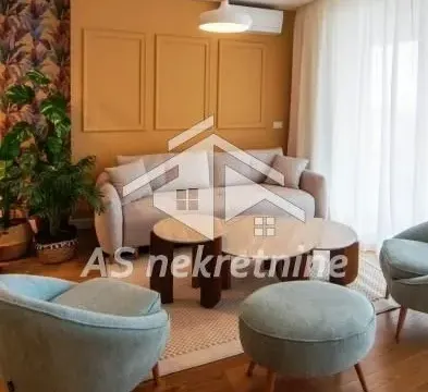 Izdavanje, trosoban stan, 100m², Vračar Sve Podlokacije, Beograd - image 3