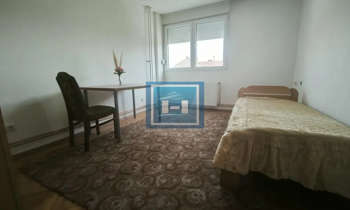 Rent, two bedroom apartment, 56m², Centar, Ćuprija