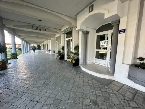 Sale, office space, 92m², Preko Morače, Podgorica - image 3