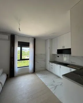 Rent, one bedroom apartment, 53m², Podgorica, Crna Gora - image 8