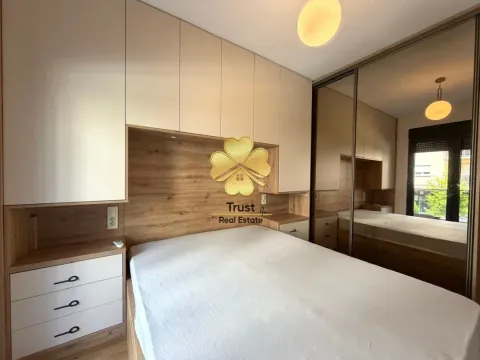Rent, one bedroom apartment, 50m², City Kvart, Podgorica - image 12