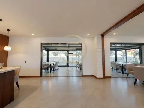 Spacious bright living room with a view of the enclosed terrace. - image 14
