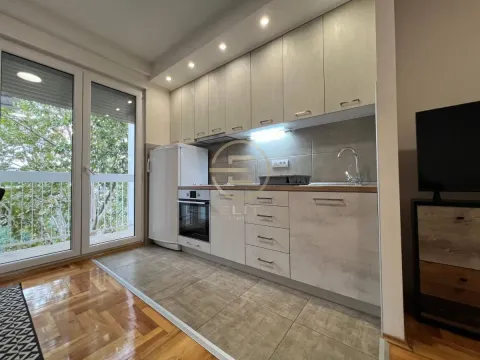 Izdavanje, dvosoban stan, 65m², Liman 3, Novi Sad Sve Podlokacije - image 5