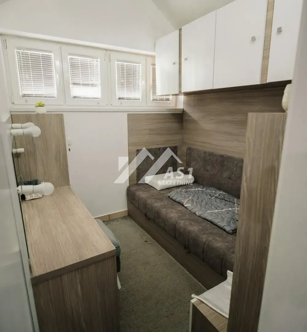 Izdavanje, jednosoban stan, 34m², Novi Sad Sve Podlokacije, Novi Sad