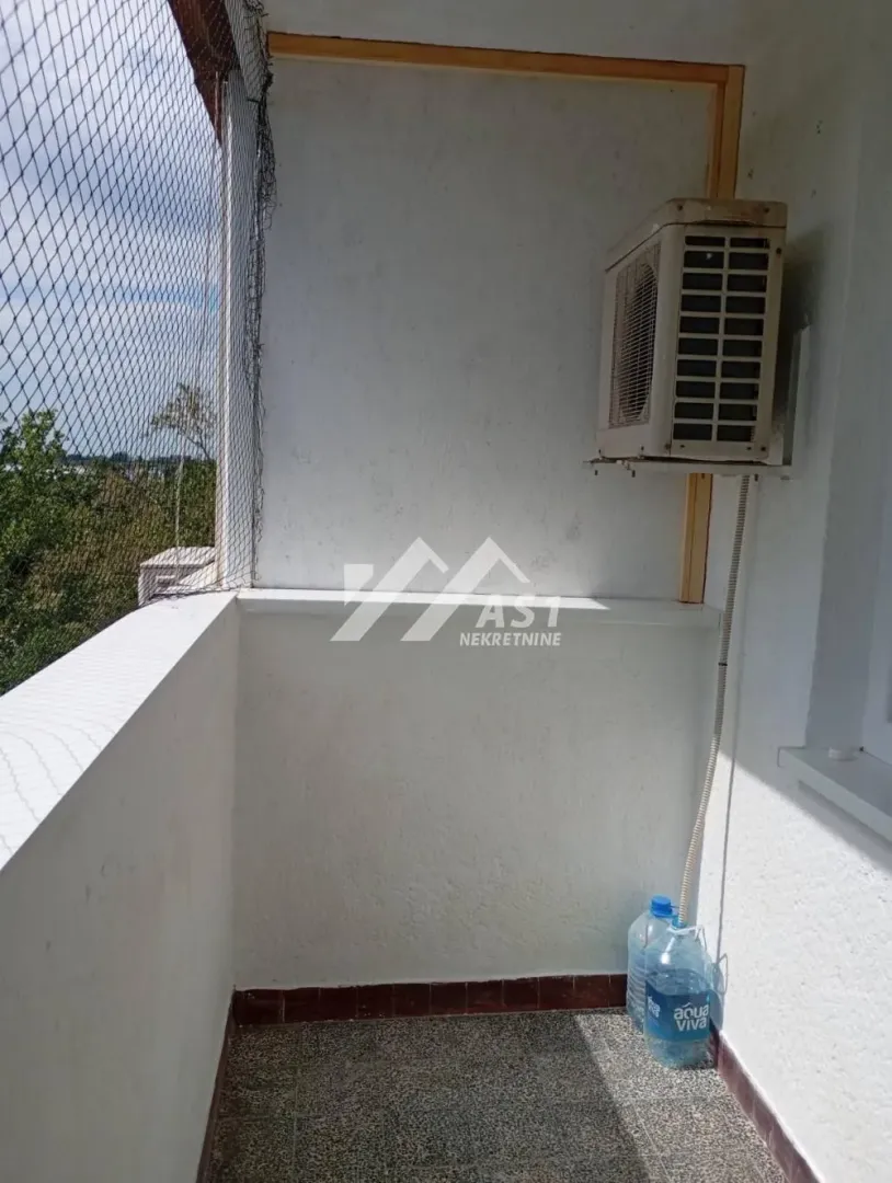 Rent, two bedroom apartment, 62m², Železnička Stanica, Novi Sad Sve Podlokacije