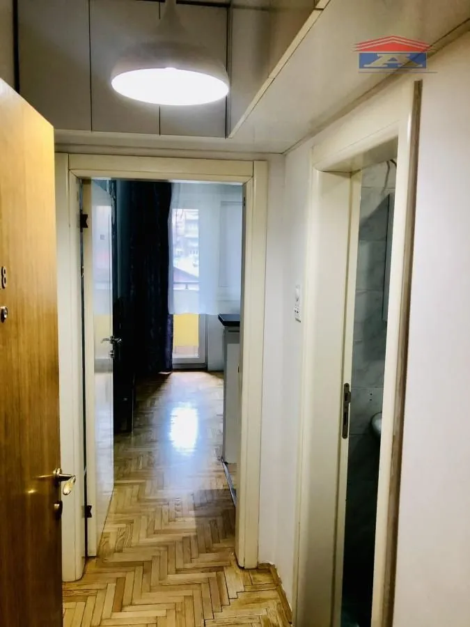 Izdavanje, garsonjera, 22m², Grbavica, Novi Sad Sve Podlokacije