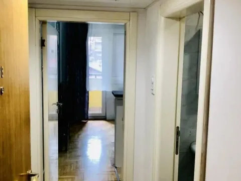 Izdavanje, garsonjera, 22m², Grbavica, Novi Sad Sve Podlokacije - image 15