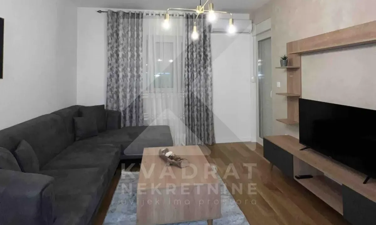 Rent, one bedroom apartment, 53m², Central Point, Podgorica