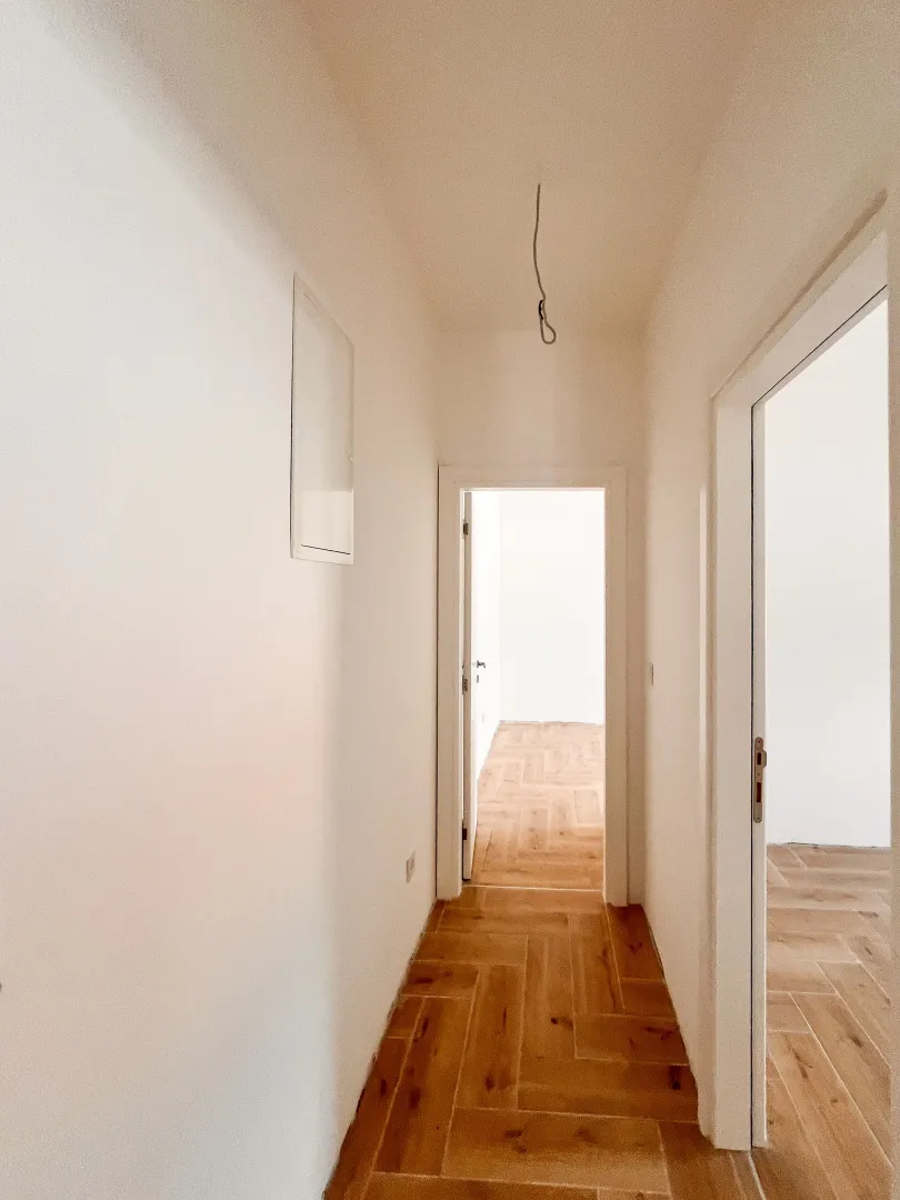 Prodaja, dvosoban stan, 70m², Kava, Tivat