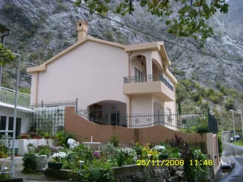 Sale, house, 180m², Orahovac, Kotor - image 5