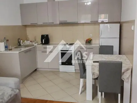 Izdavanje, jednosoban stan, 38m², Grbavica, Novi Sad Sve Podlokacije - image 2