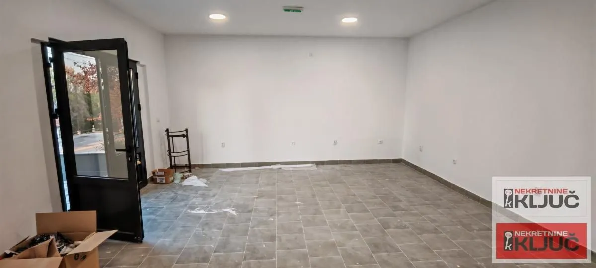 Rent, office space, 50m², Sremska Kamenica, Petrovaradin