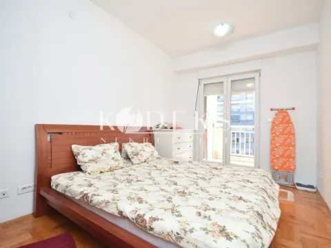 Izdavanje, jednosoban stan, 51m², City Kvart, Podgorica - image 12