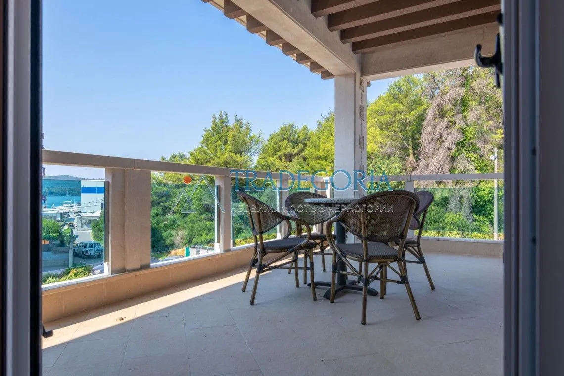 Prodaja, kuća, 267m², Tivat, Crna Gora