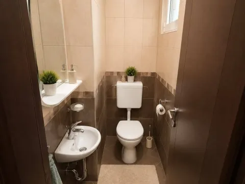 Sale, two bedroom apartment, 66m², Podkošljun, Budva - image 7