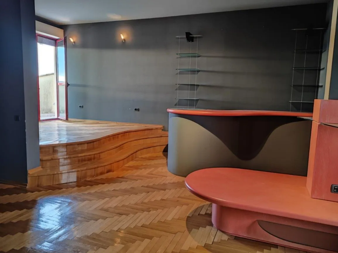 Prodaja, petosoban stan, 355m², Preko Morače, Podgorica