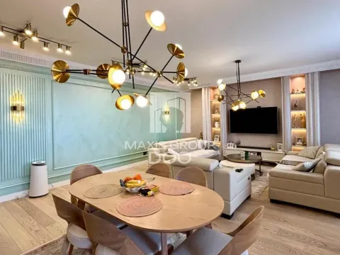 Prodaja, četvorosoban stan, 124m², Savski Venac, Beograd - image 14