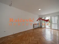 Izdavanje, kuća, 604m², Voždovac Sve Podlokacije, Beograd - image 11