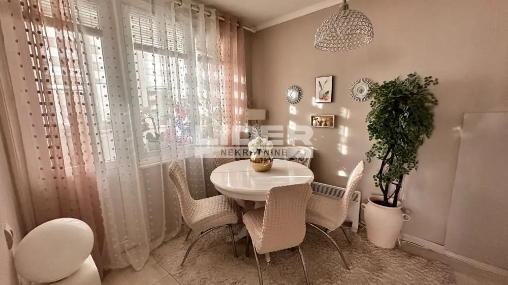 Sale, two bedroom apartment, 52m², Karaburma, Palilula Sve Podlokacije