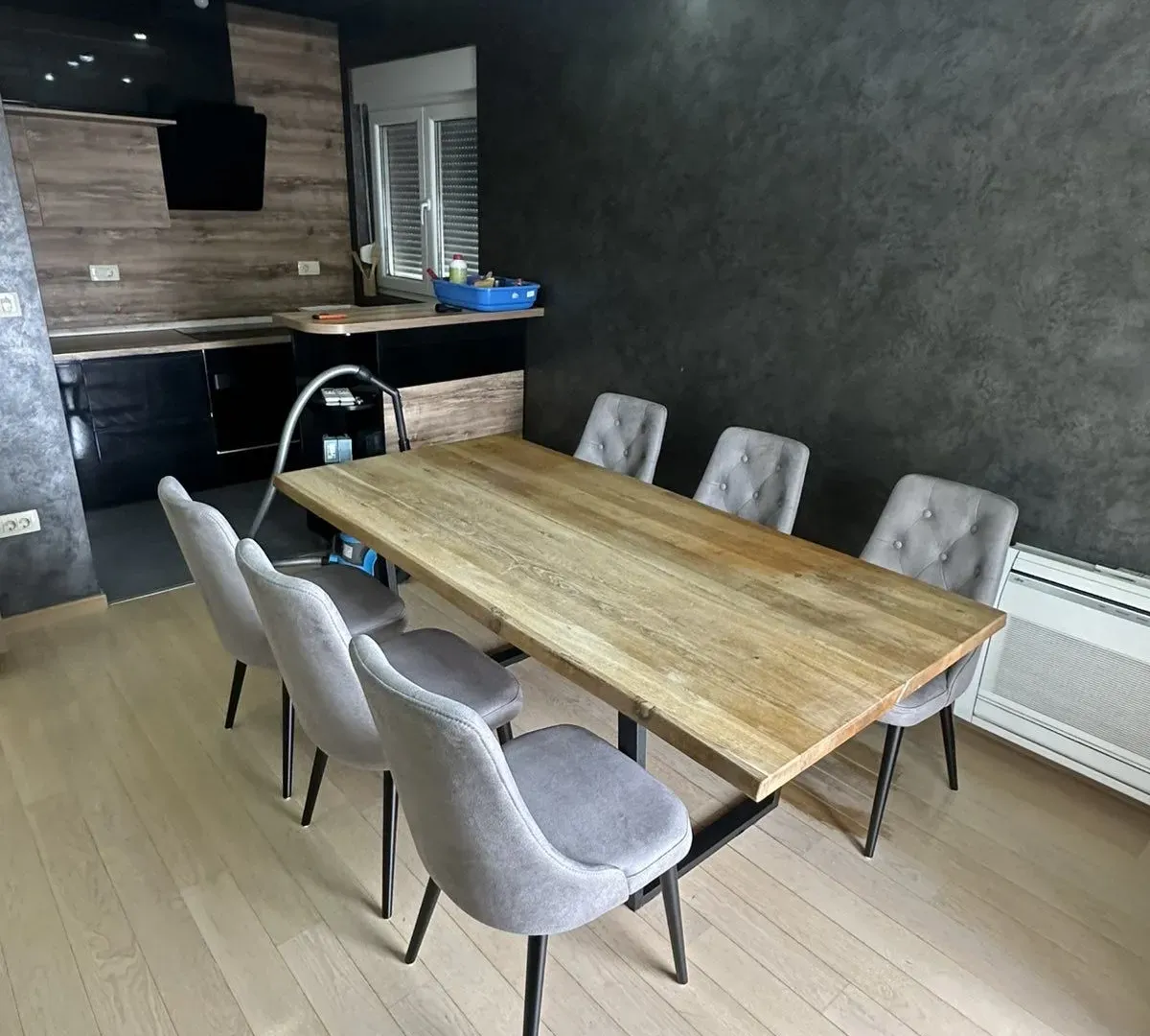 Izdavanje, dvosoban stan, 100m², City Kvart, Podgorica