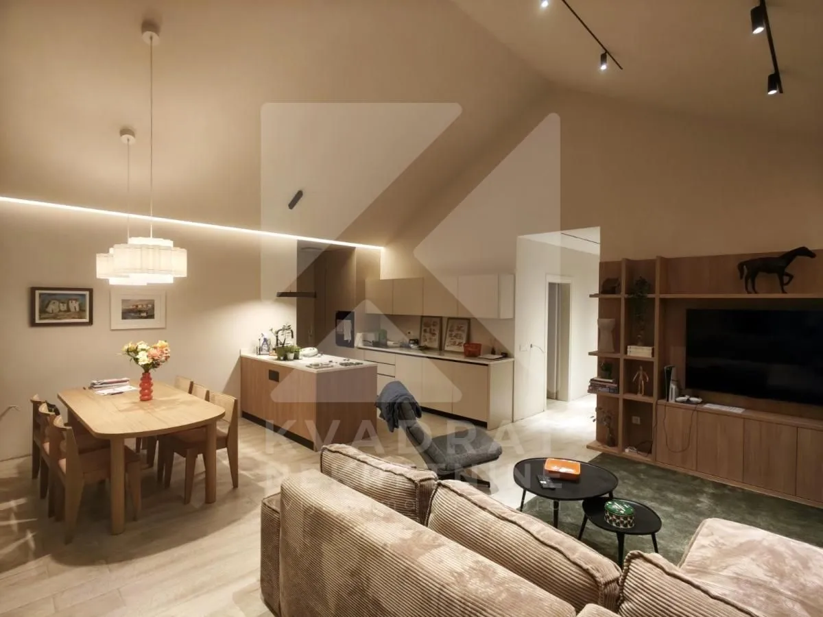 Sale, house, 189m², Grlić, Danilovgrad