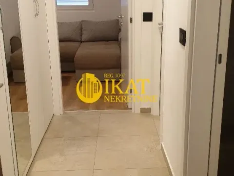 Rent, one bedroom apartment, 43m², Vojvode Vlahovica, Beograd - image 2