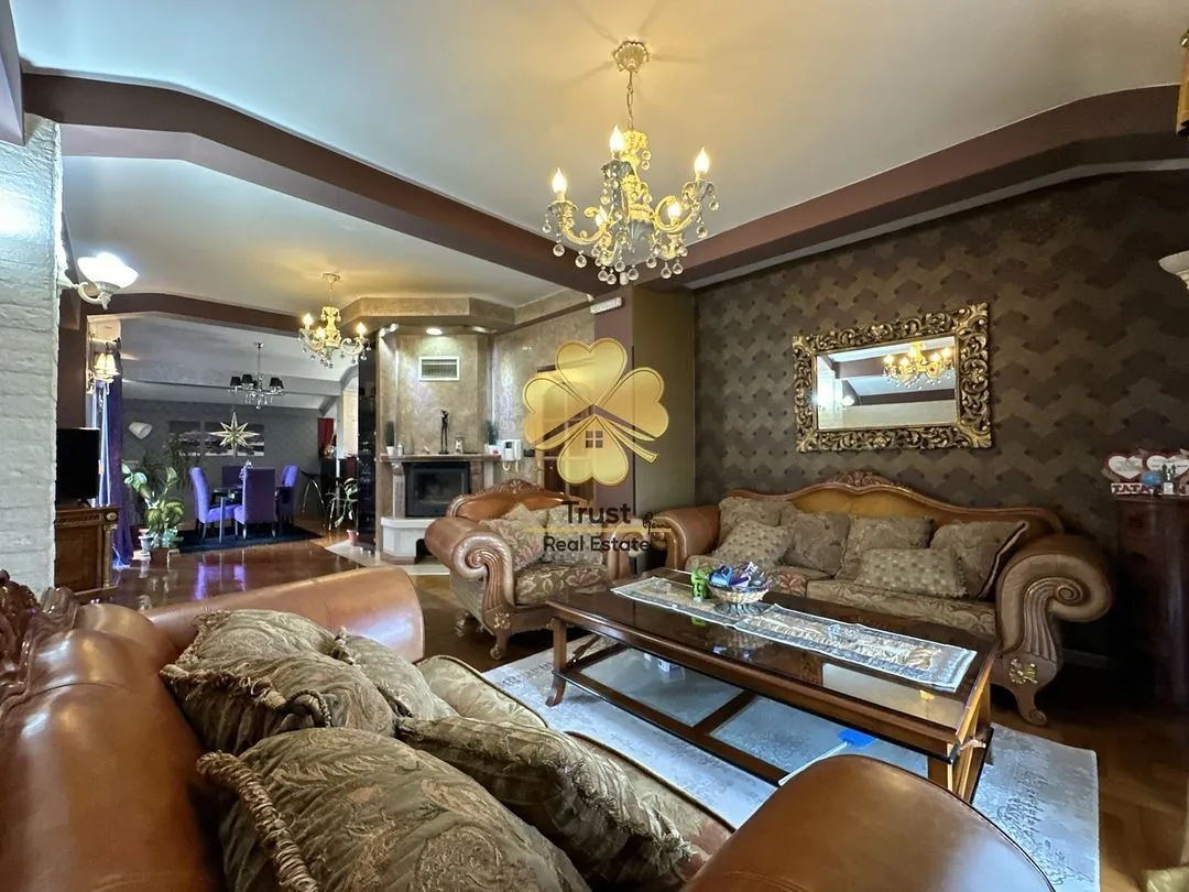 Sale, three bedroom apartment, 140m², Tološi, Podgorica