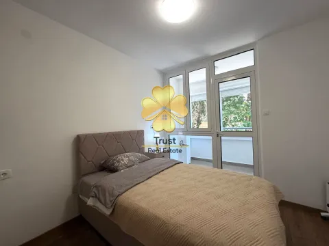 Rent, three bedroom apartment, 100m², Podgorica, Crna Gora - image 11
