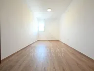 Prodaja, jednosoban stan, 51m², Blok 5, Podgorica - image 9