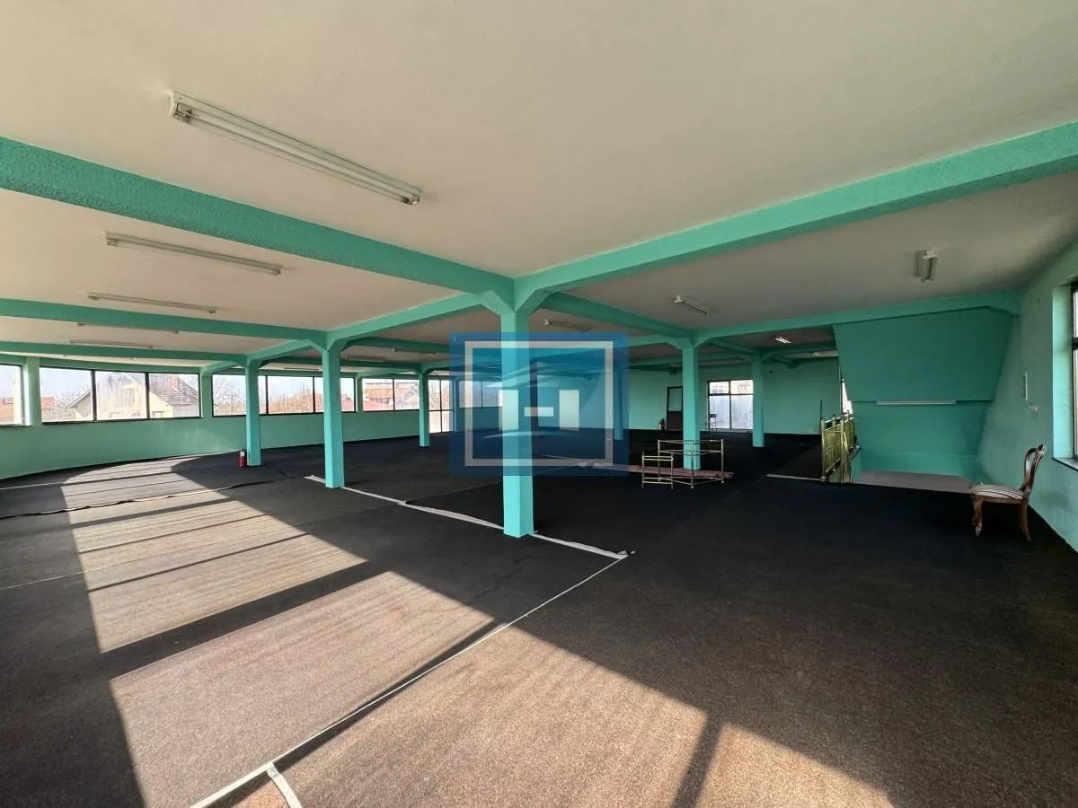 Rent, office space, 1320m², Supska, Ćuprija