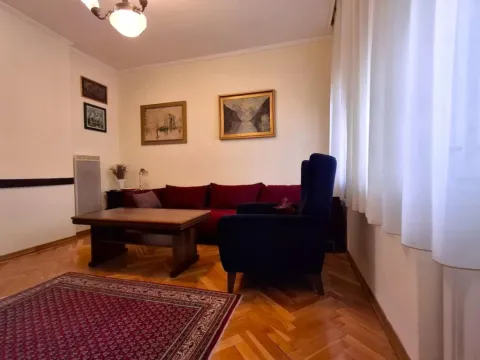 Izdavanje, dvosoban stan, 95m², Centar, Podgorica - image 4