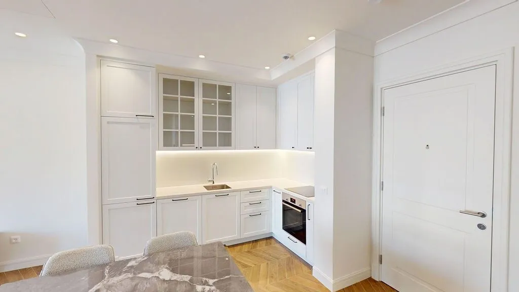 Prodaja, trosoban stan, 97m², Tivat, Crna Gora