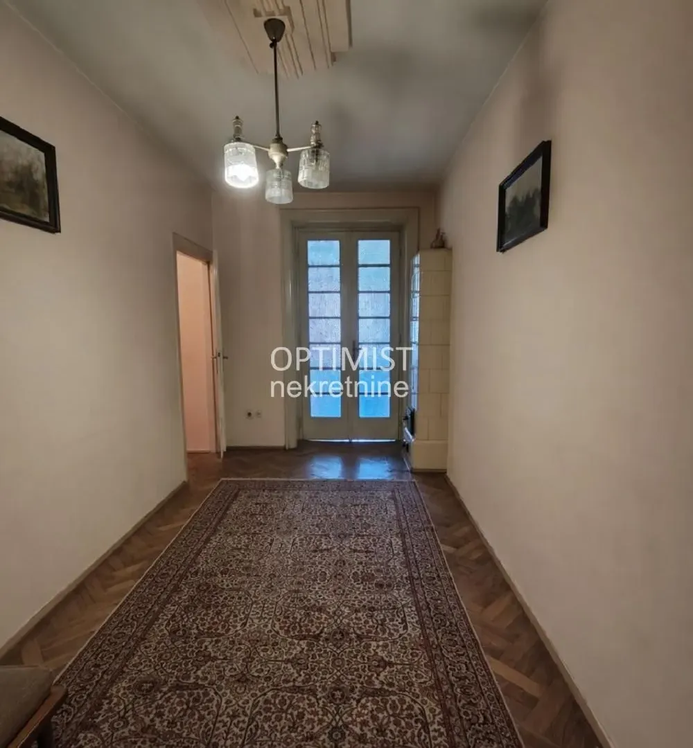 Prodaja, trosoban stan, 77m², Stari Grad, Beograd
