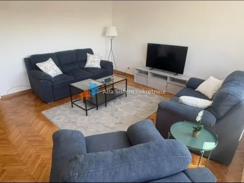 Izdavanje, trosoban stan, 80m², Neimar, Vračar Sve Podlokacije - image 2