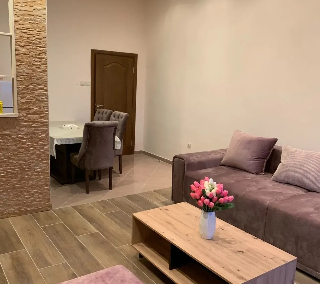 Rent, two bedroom apartment, 73m², Bečići, Budva