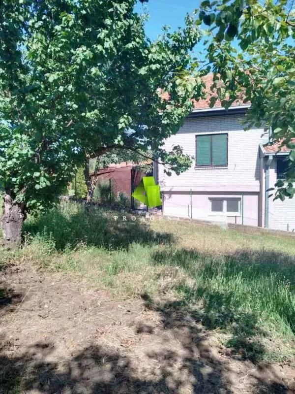 Prodaja, plac, 1400m², Palilula, Niš
