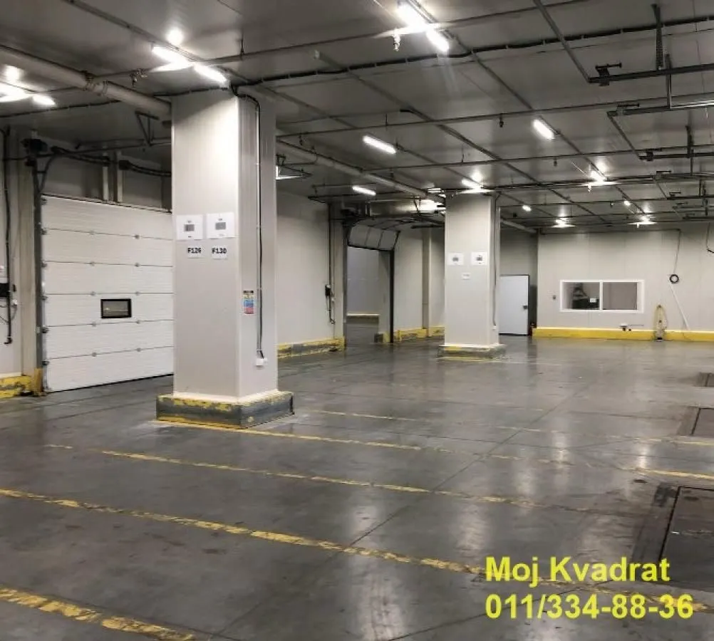 Rent, office space, 2210m², Novi Banovci, Stara Pazova