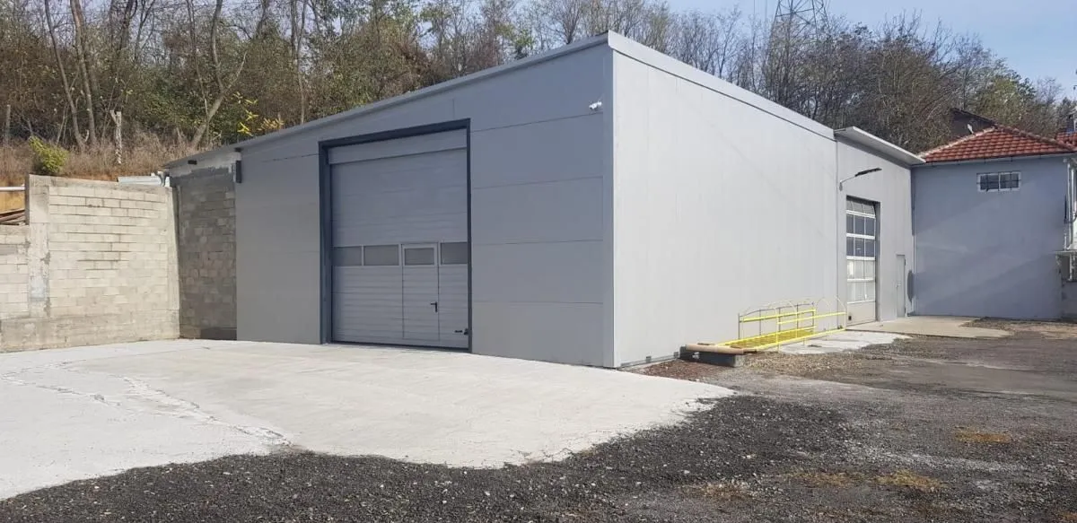 Izdavanje, poslovni prostor, 200m², Veliki Mokri Lug, Zvezdara Sve Podlokacije