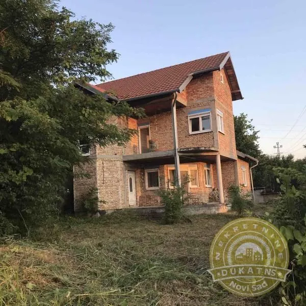 Prodaja, kuća, 223m², Sremska Kamenica, Petrovaradin